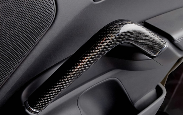 纤维复合材料简介：玻璃纤维、碳纤维和芳纶纤维